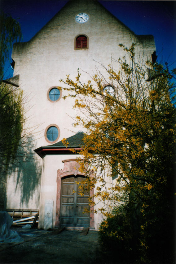 Außenansichten der Pankratius-Kirche (2002)