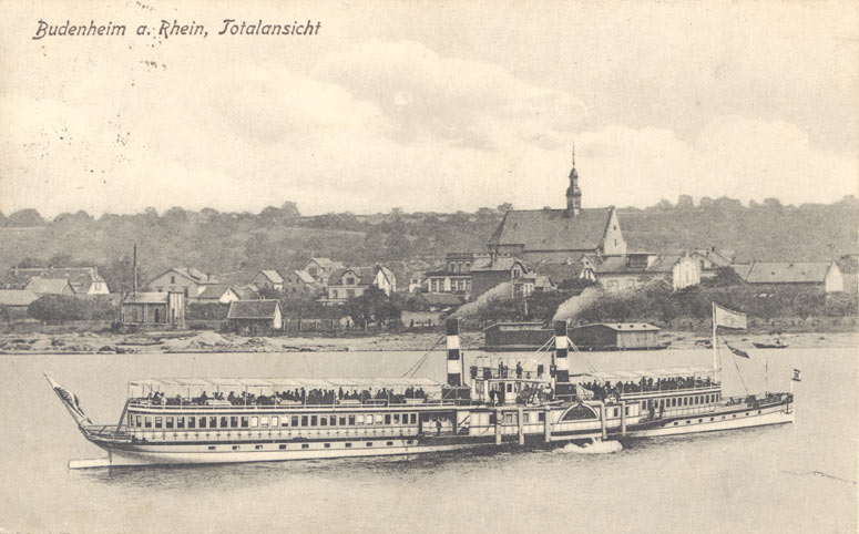 Raddampfer mit Totalansicht (um 1900)